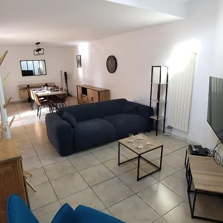 Bright House With Terrace And Garden - Caen Ferienhaus