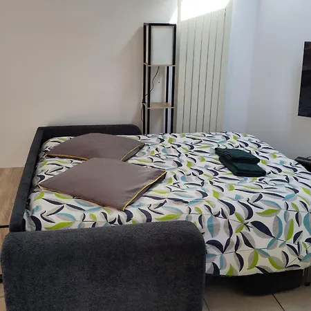 Bright House With Terrace And Garden - Caen *