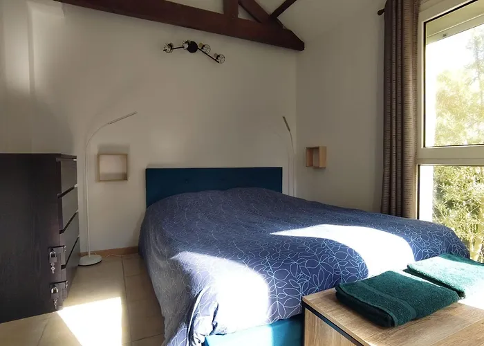 Feriehus Bright House With Terrace And Garden - Caen Hérouville-Saint-Clair