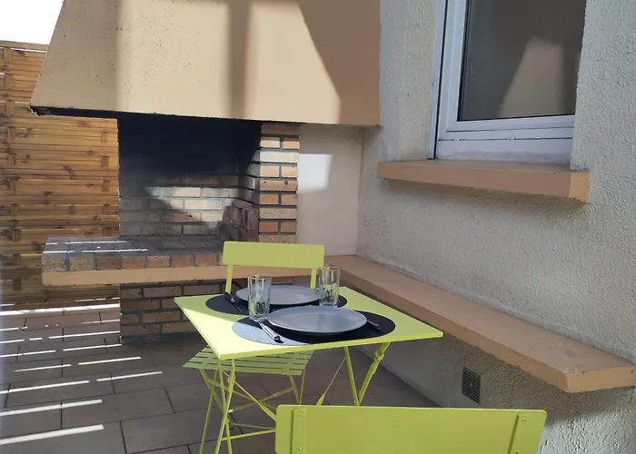 Feriehus Bright House With Terrace And Garden - Caen